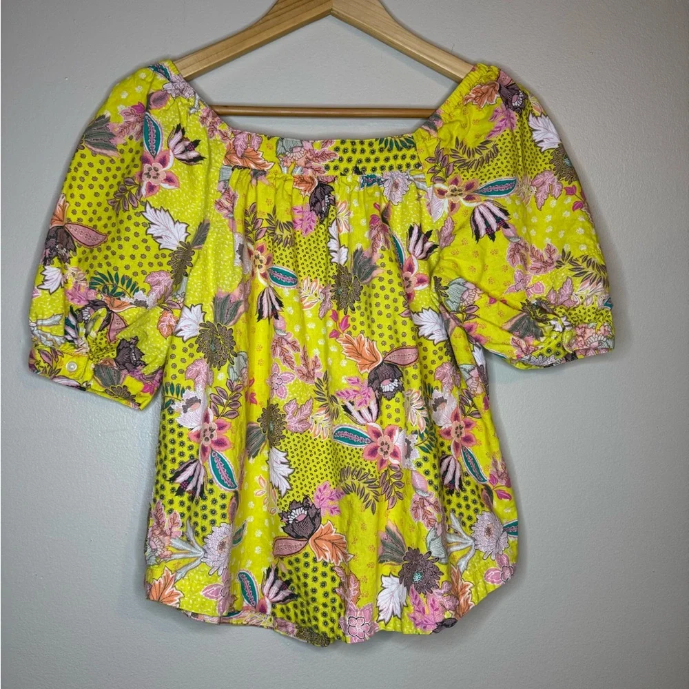 LOFT Bright Floral Peasant Blouse Size‎ Small